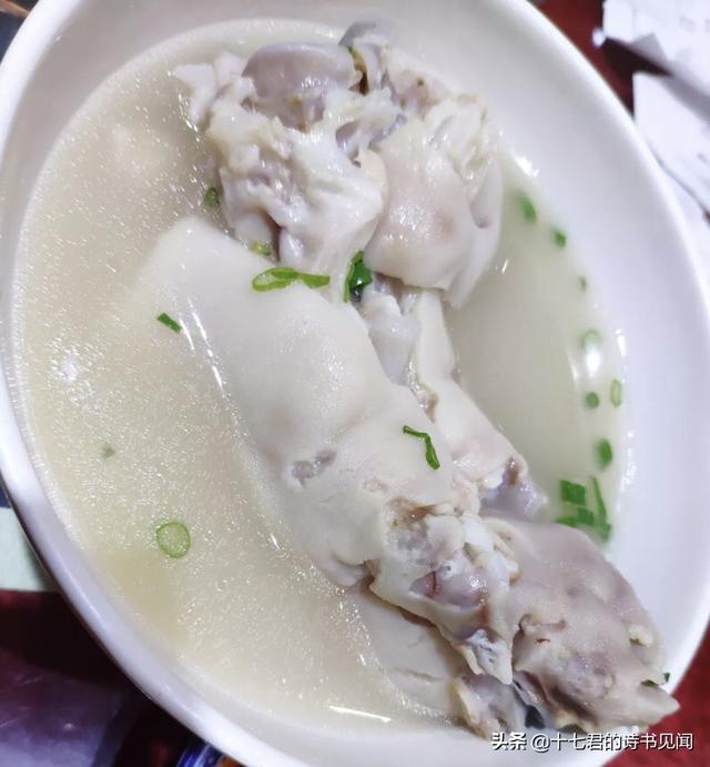 重庆晚上吃蹄花的地方？(天津蹄花哪家好吃？)