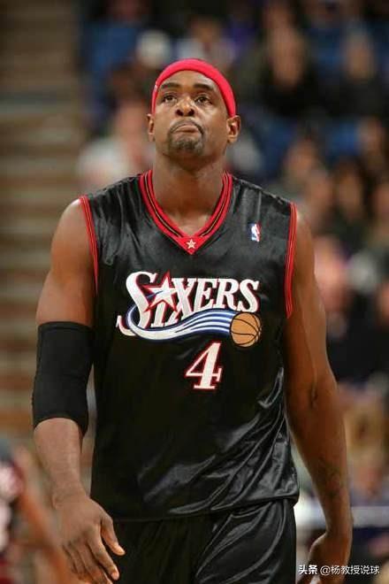 如何评价克里斯韦伯在NBA的历史地位,第4张