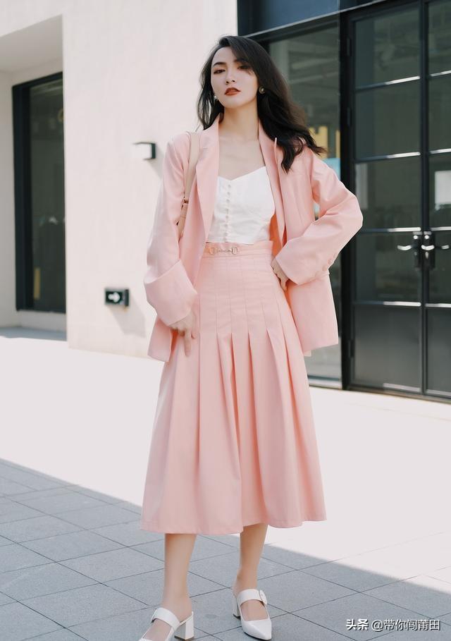 夏天最时尚搭配的衣服(图3)