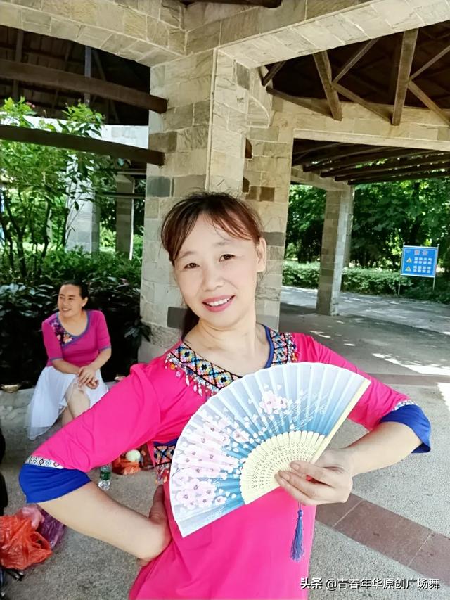 大娘化妆技巧

