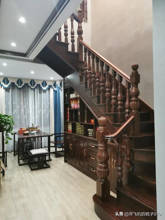 装修如何选家具颜色搭配(图49)