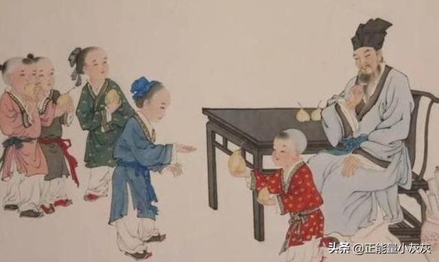 礼仪典故小故事100（礼仪典故小故事100孔融让梨）