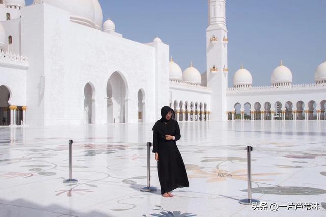 沙漠旅游穿搭丝巾， 沙漠旅游穿搭丝巾图片