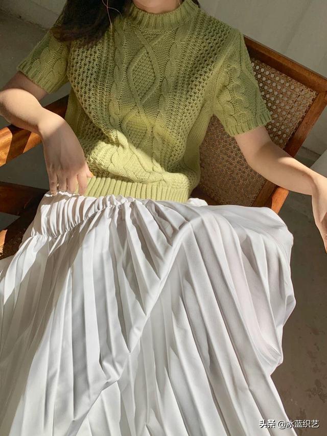 秋季中长款毛衣如何搭配(图4)