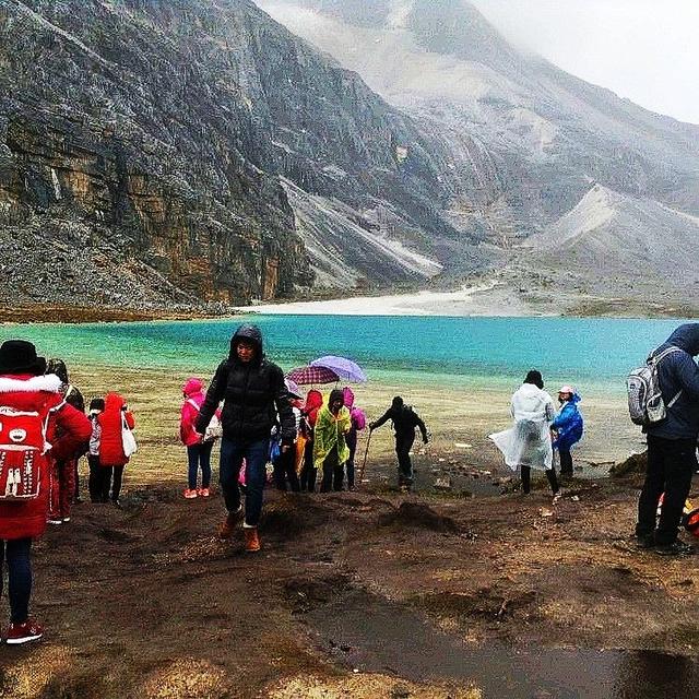 去稻城旅游都要带什么必备的东西