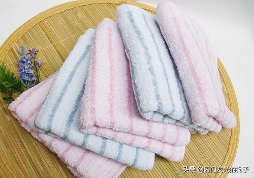 2个月金毛总是流泪有眼屎，小金毛眼屎多流泪为什么,第2张