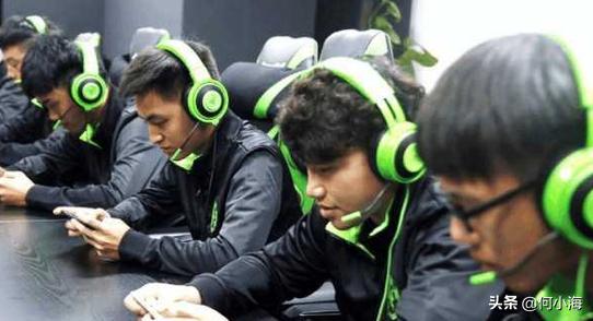 英雄联盟职业训练（lol职业选手训练赛怎么打？）