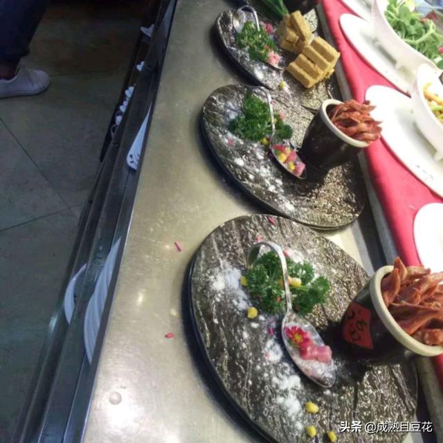 学凉菜去哪里学最好（学凉菜要多少学费）