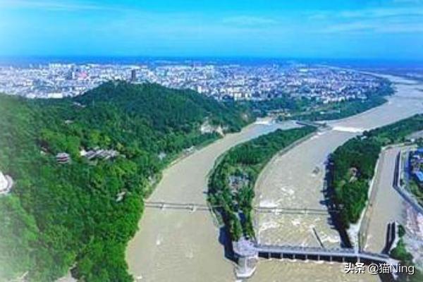 四川旅游景点必去十大(图1)