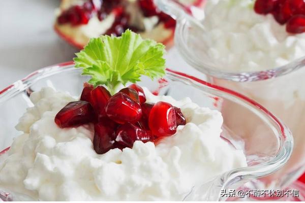 制作冰淇淋和水果的过程(图3)