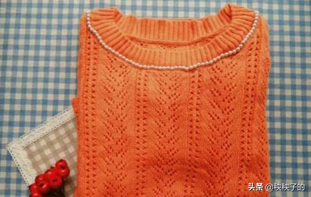 纯橘色毛衣如何搭配男生