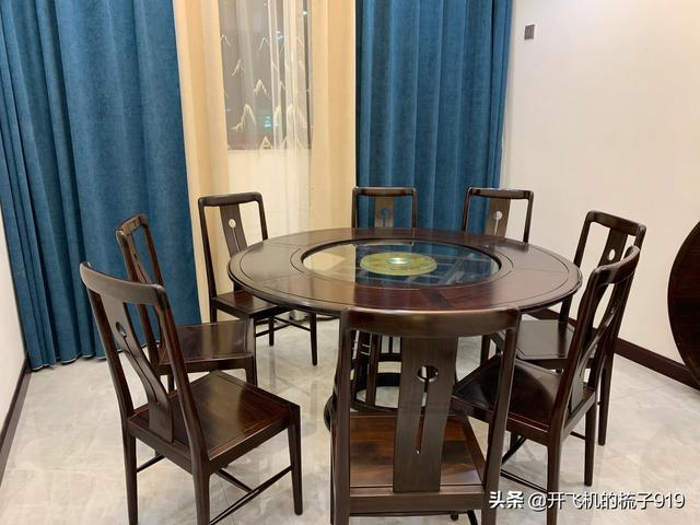 装修如何选家具颜色搭配(图42)