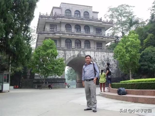 大学生旅游报告3000字,大学生旅游报告3000字怎么写