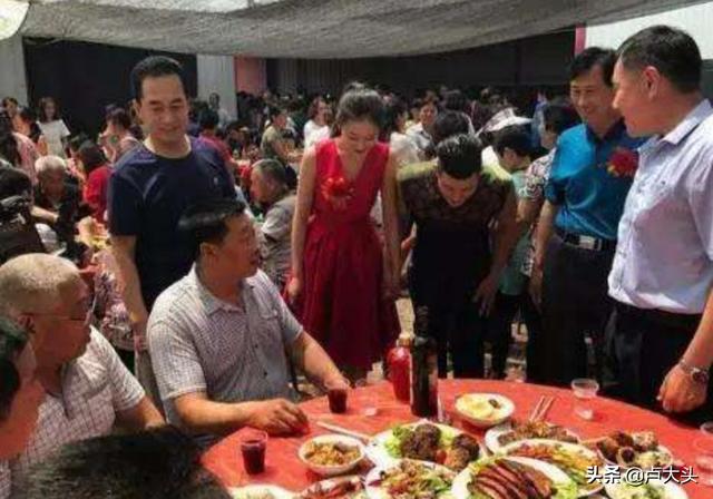 婚庆布置会场农村饭店，农村饭店婚礼