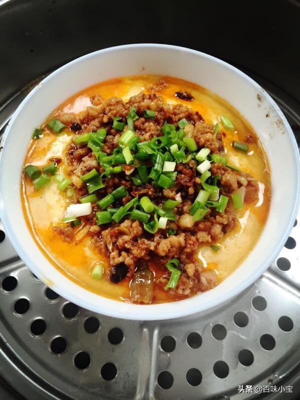 豆腐菜谱家常菜做法（炒豆腐可以放葱姜蒜吗？）