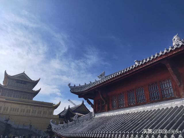 十一月你好图片(11月再见十二月你好的图片及心语？)