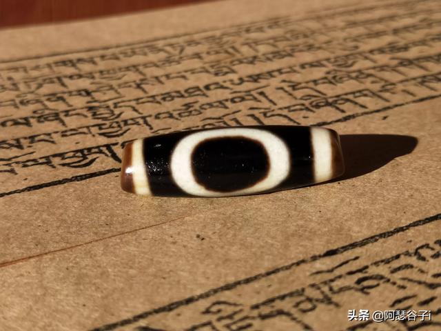 天珠是什么材质(天珠真正的材料？)