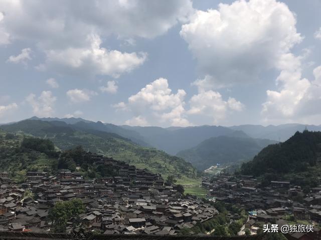 冬天贵州旅游穿搭， 冬天贵州旅游穿搭图片