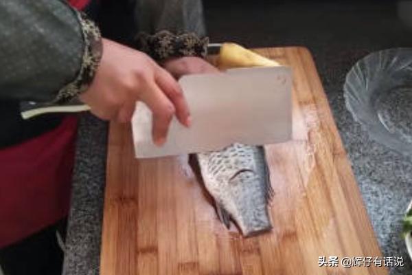 鲫鱼汤怎么做好吃(图7)