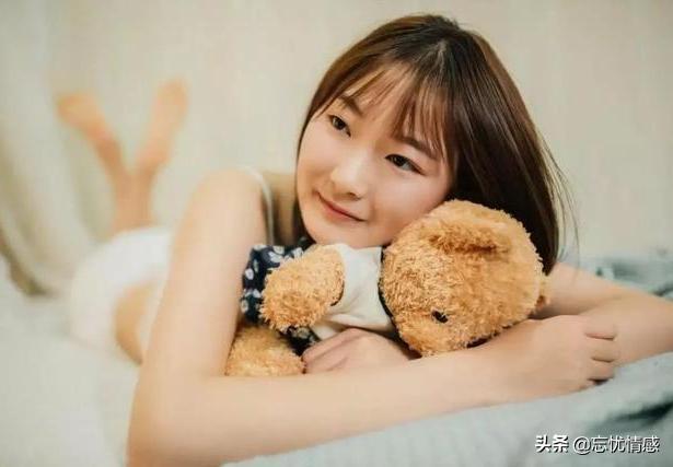 男人跟哪种女人会更持久(图1)