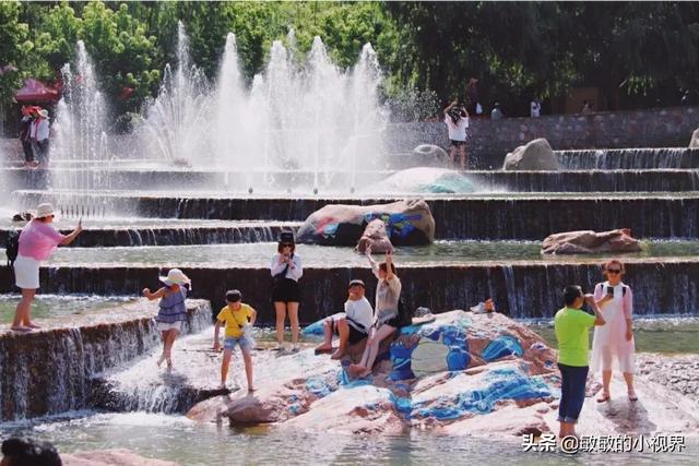 旅游穿搭夏季城市， 夏季旅游穿衣搭配