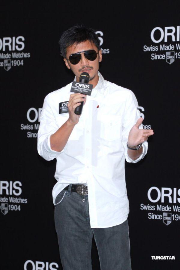 衬衫如何搭配外穿外套男(图3)