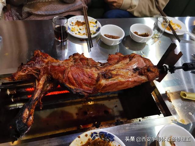 烤羊腿肉剩下的怎么吃