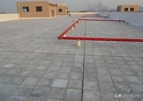 隔热材料屋顶隔热板（隔热材料屋顶隔热板多少钱一平方）