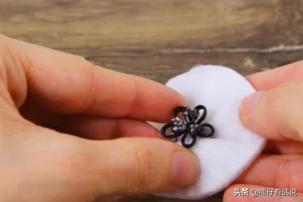 耳饰平时怎么保养好呢(图3)