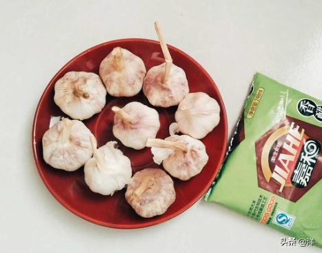 青蒜的做法-鸡蛋炒青蒜的做法