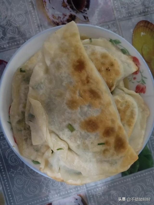 电饼档美食做法（电饼铛都可以用来做什么美食，大家知道的？）