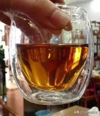 女性喝红茶还是绿茶好(图2)