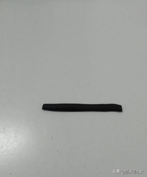 吃鸡怎么弄好看的头盔(图5)