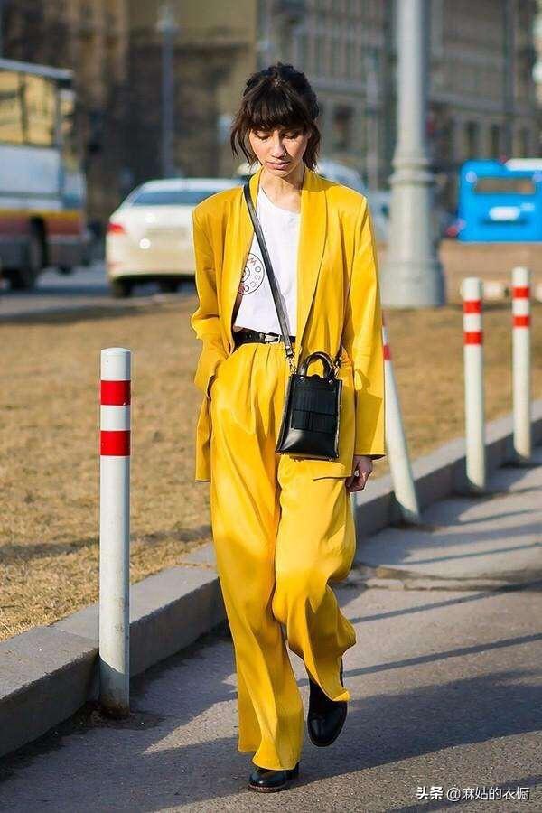 男士黄西装外套如何搭配(图3)