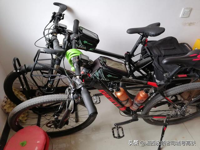 自行车推荐（有喜欢骑车的朋友吗?大家都说说什么牌子的自行车耐用啊？）