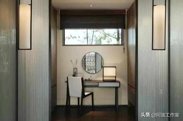 三大室内设计公司？室内设计师效果图施工图都可以，我想在网上接单，不知道怎么接，有谁知道？