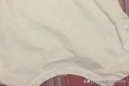 圆领棉外套如何搭配好看