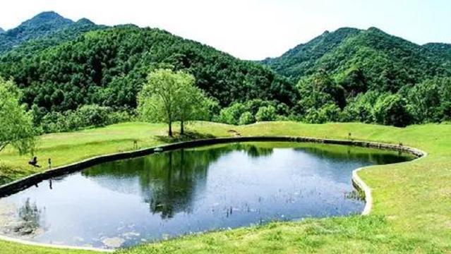 龙庆峡旅游穿搭海边， 龙庆峡旅游穿搭海边视频