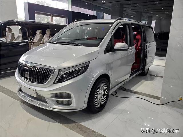 奔驰 商务车