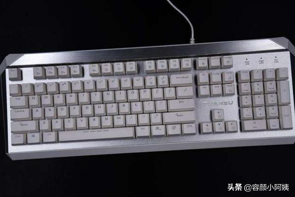 王者荣耀名字带横线怎么打