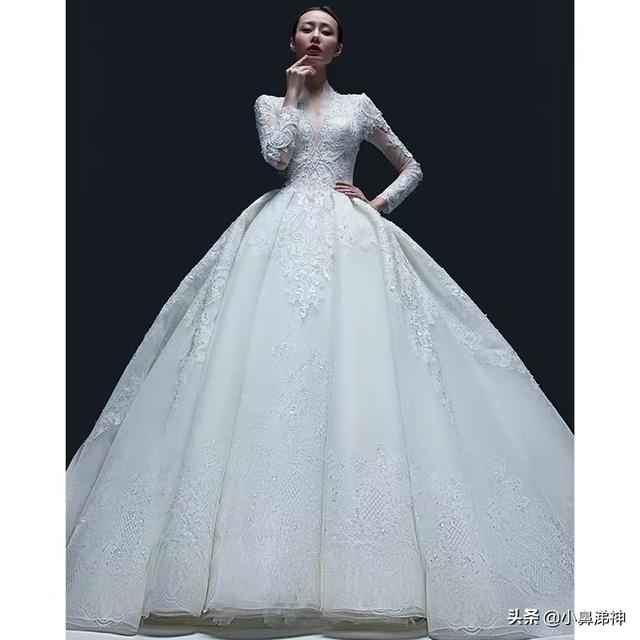 结婚穿几件礼服,结婚穿几件礼服合适