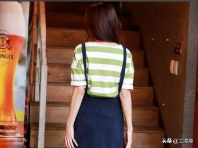 老气的裙子如何搭配衣服(图5)