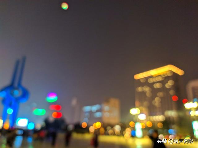 济南市中心广场叫什么