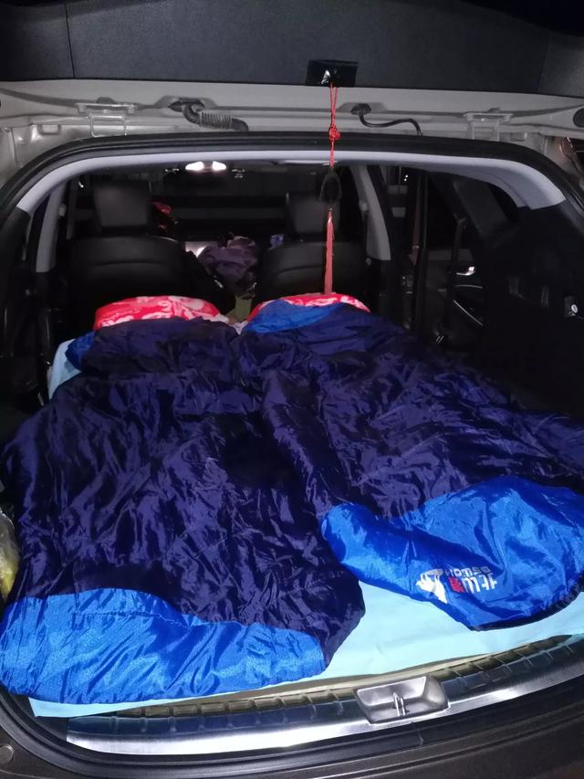 寒假西藏旅游穿搭， 寒假西藏旅游穿搭图片