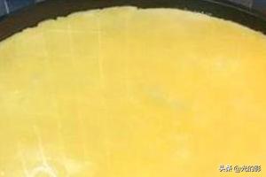 鸡蛋饼怎么做 早餐吃(图2)