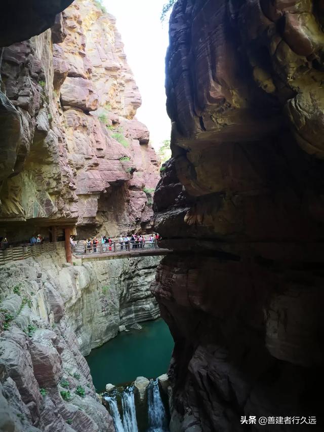 海外生活海外旅行，海外生活是什么意思