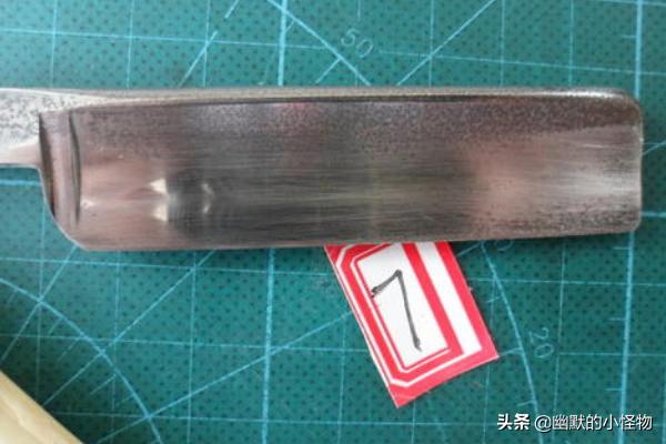 车工怎么磨好切刀？