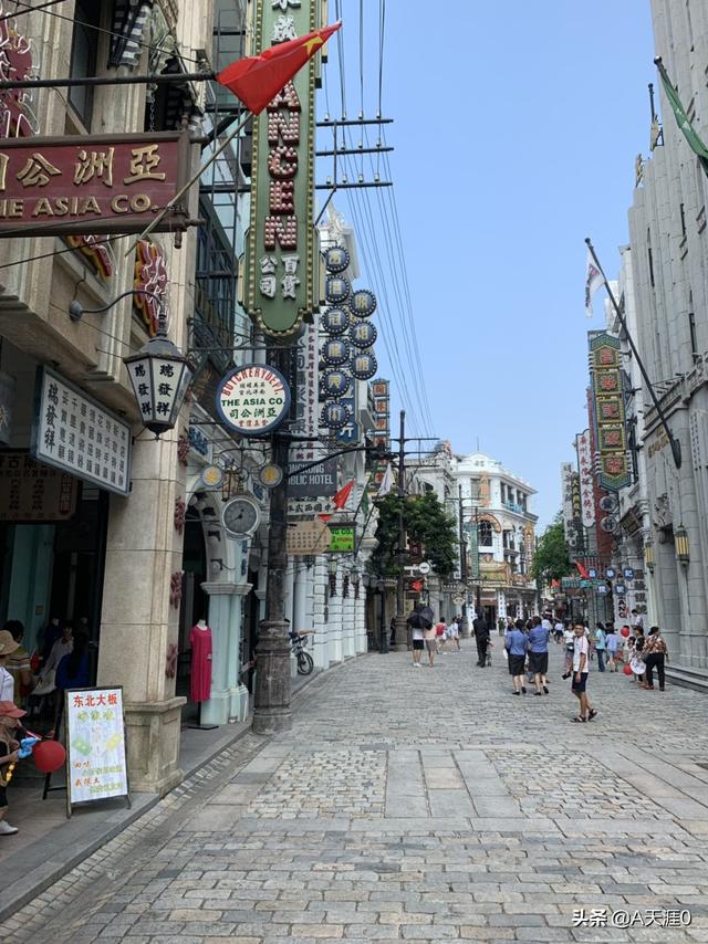 张纪中海外生活，张纪中外籍妻子