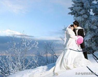 冬天结婚新娘怎么穿婚纱-冬天结婚新娘怎么穿婚纱的