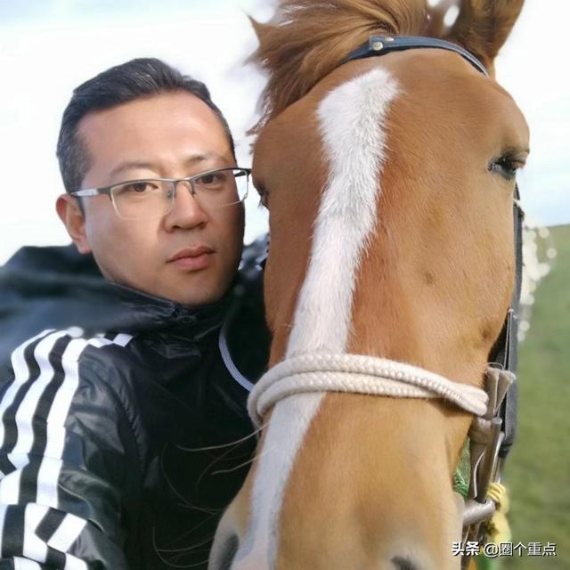 失业期间个人如何缴纳社保，失业期间个人如何缴纳社保和医疗